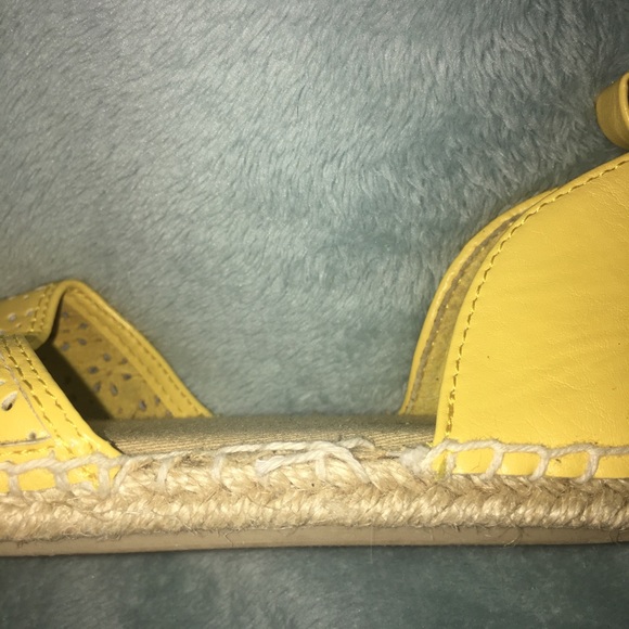 Old Navy Girls slip on Espadrille - Picture 4 of 4